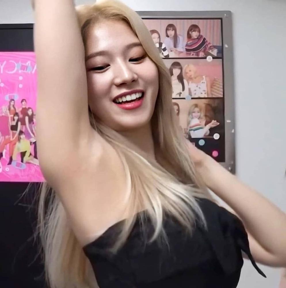 25P Armpits I Want To Lick 36