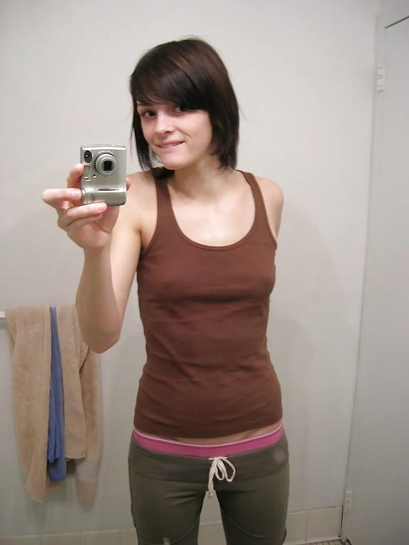25P Self Shot Teens in Heat