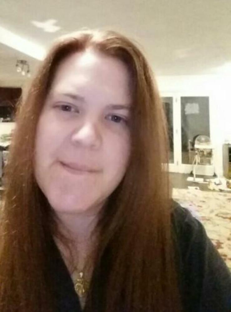 15P Milf feminist Sarah