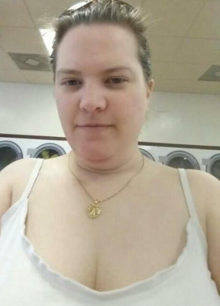 15P Milf feminist Sarah