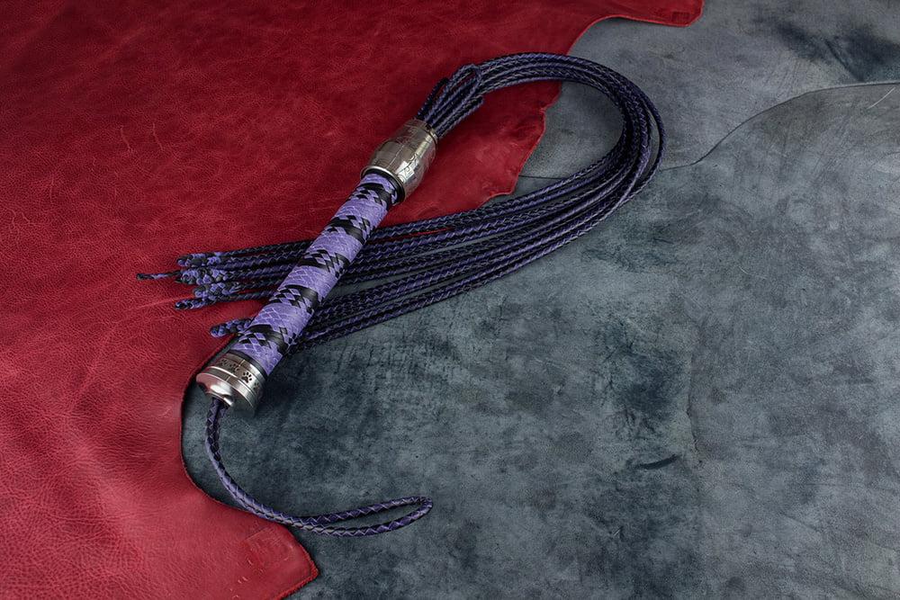 13P Rabbit Flogger