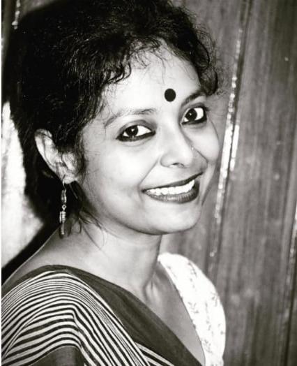 25P Desi smkr in Sari, Princess Leah