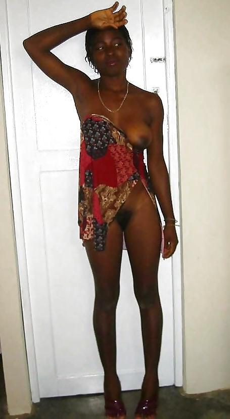 25P Hot  girls with a chocolate bodies for you. See and enjoy