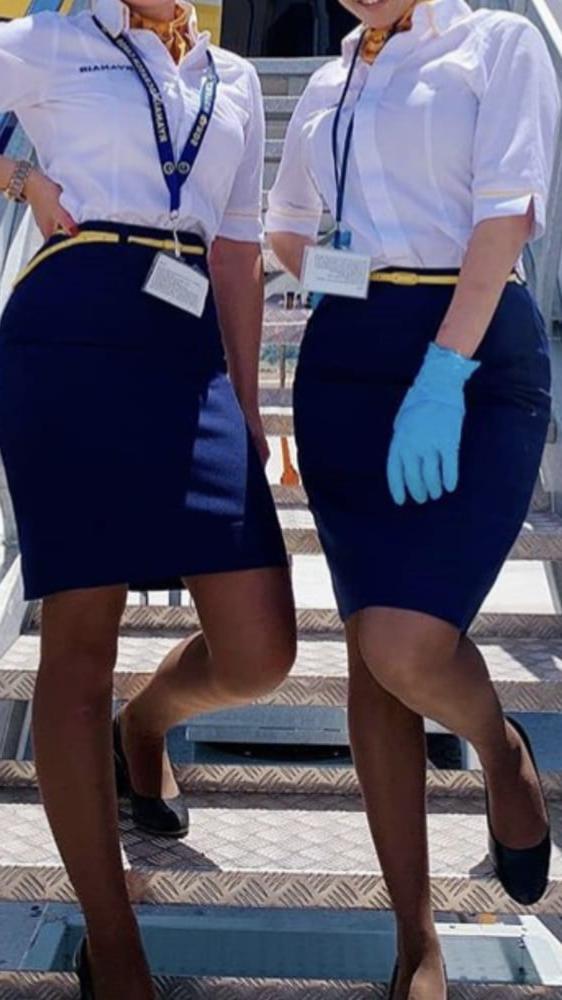 25P I am back flying and sharing big hard cocks with Abi again
