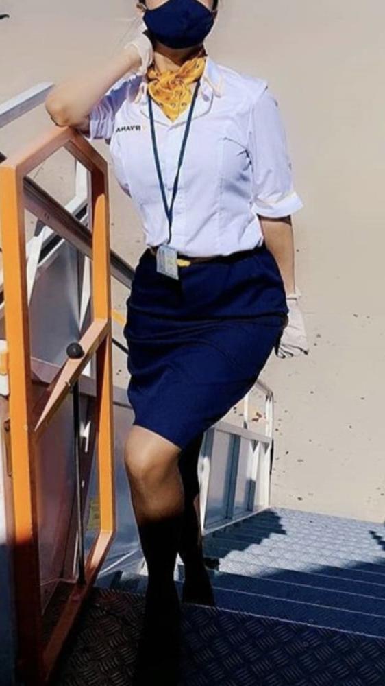 25P I am back flying and sharing big hard cocks with Abi again
