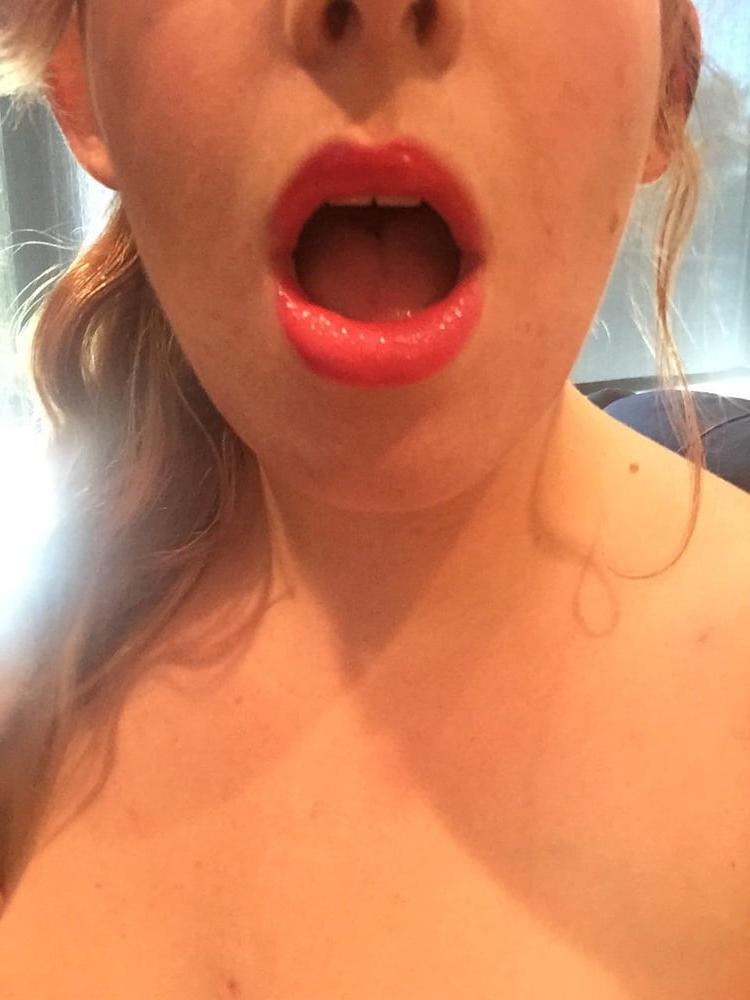 25P Really Hot Busty Babe