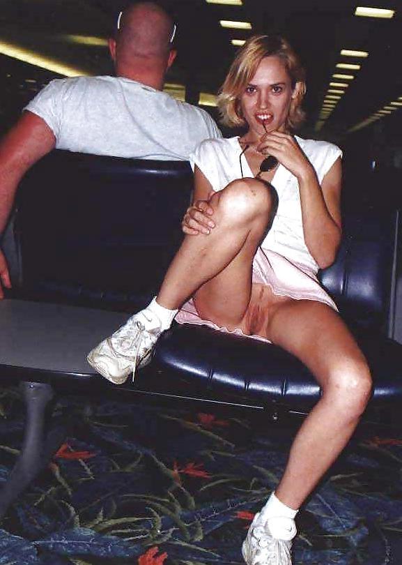 23P Upskirt & Flashers, no panties #3