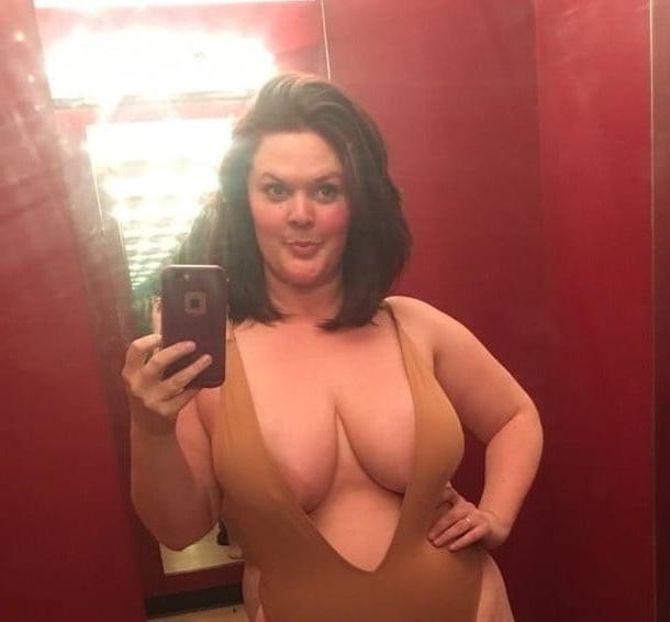 8P Chubby n Busty 36