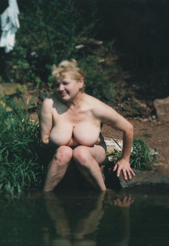 8P my busty &amp; hairy gf at the lake