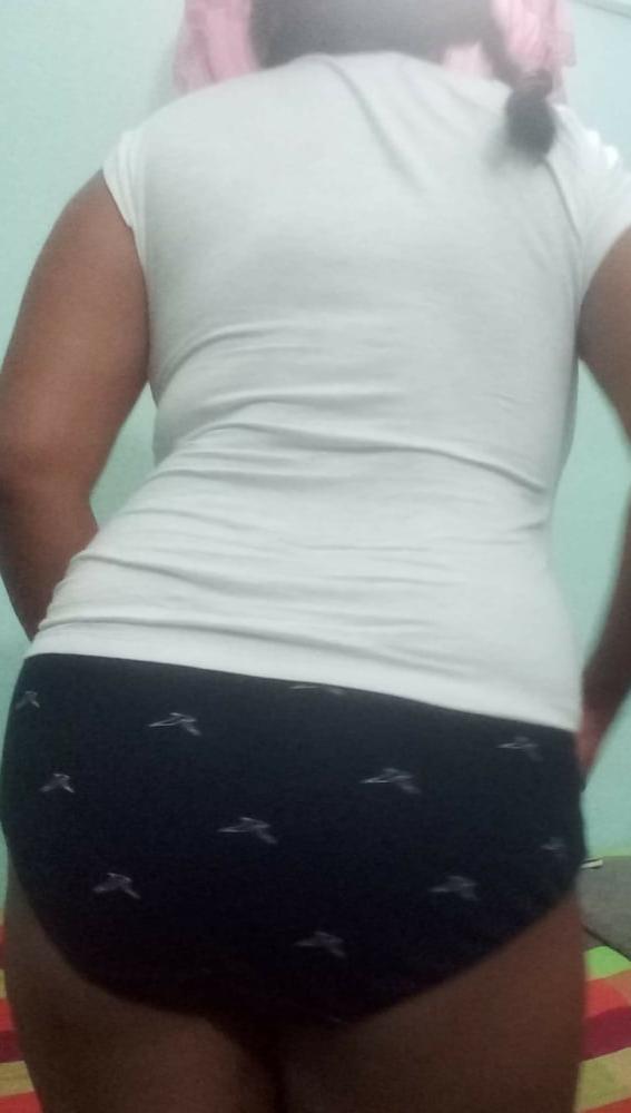 19P wifes back beauty