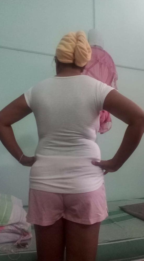 19P wifes back beauty