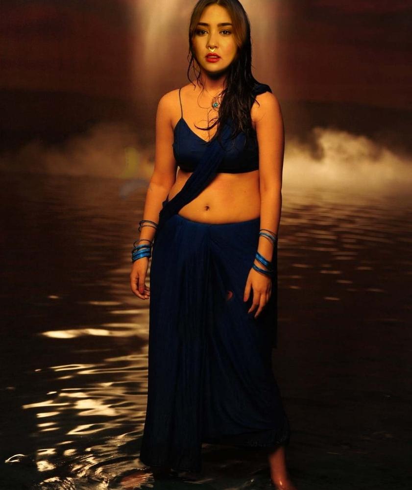 25P my hot pic desi bhabhi