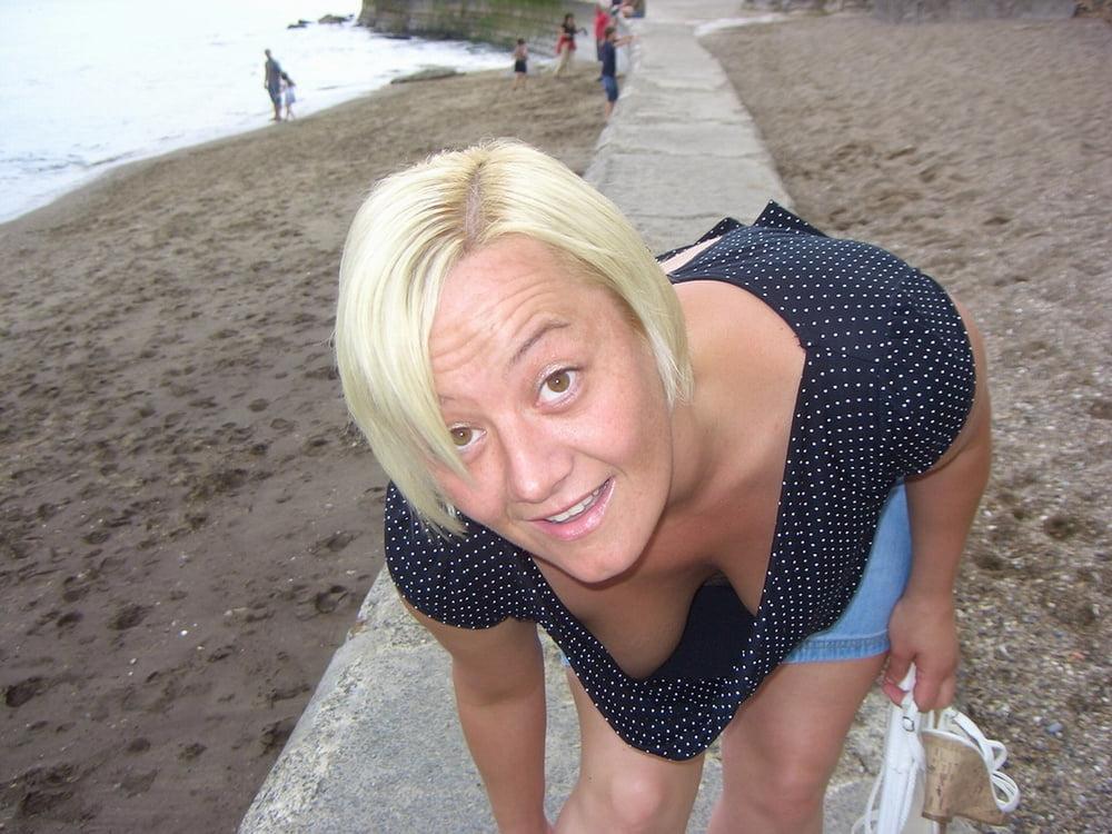 25P Downblouse and pokies