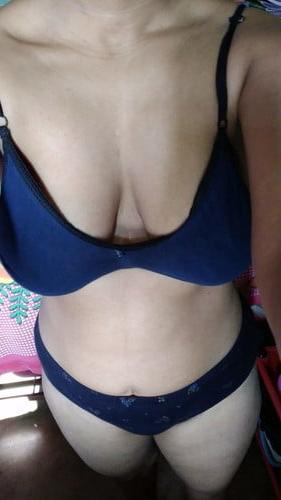 25P Desi girl pooja new