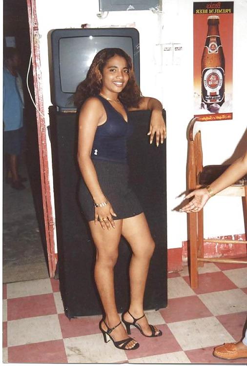 20P Indian Desi Babe 