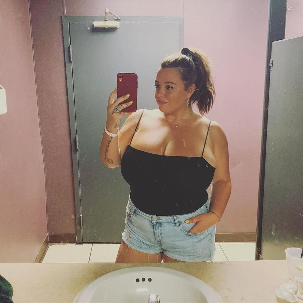 9P Busty BBW Amateur 20