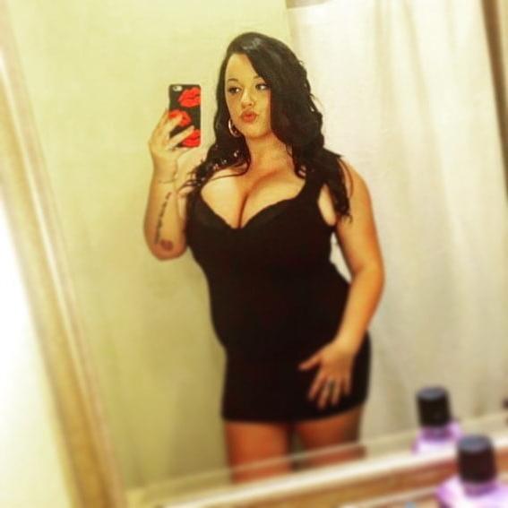 9P Busty BBW Amateur 20