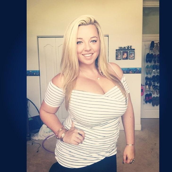9P Busty BBW Amateur 20