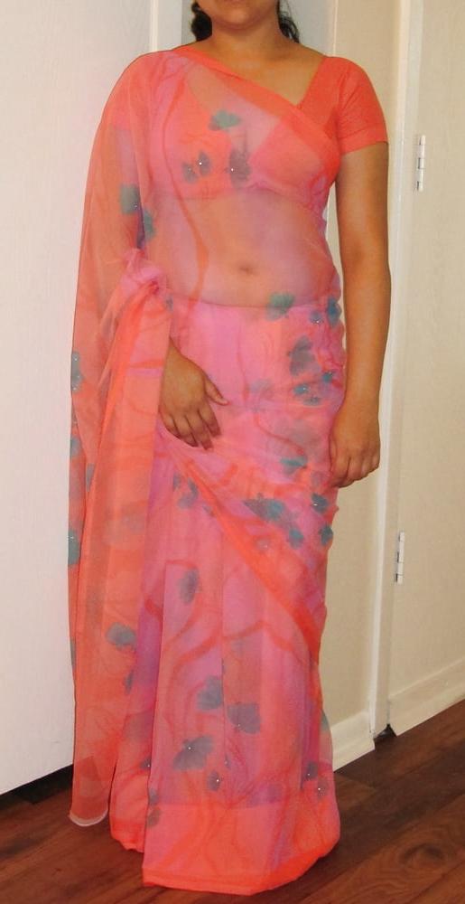 25P Desi Aunty saree Hot