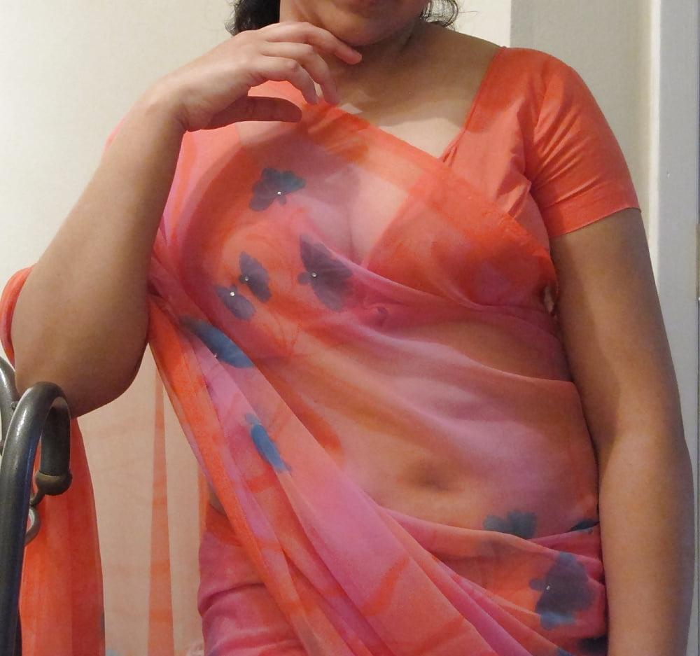 25P Desi Aunty saree Hot