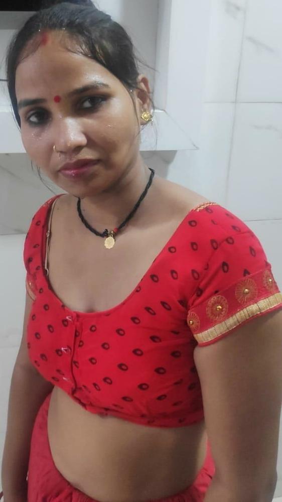 25P Desi Indian hot lady