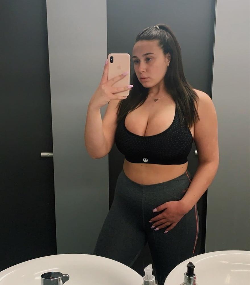 6P Fine n Busty 11