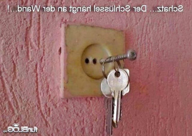 15P FUNNY = COMIC