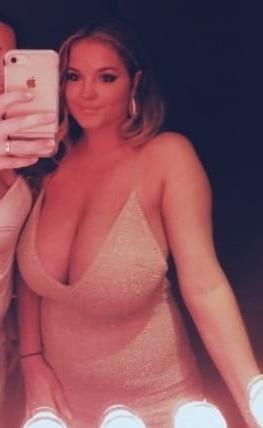 25P Busty Amateur 62