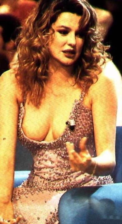 25P Downblouse 7