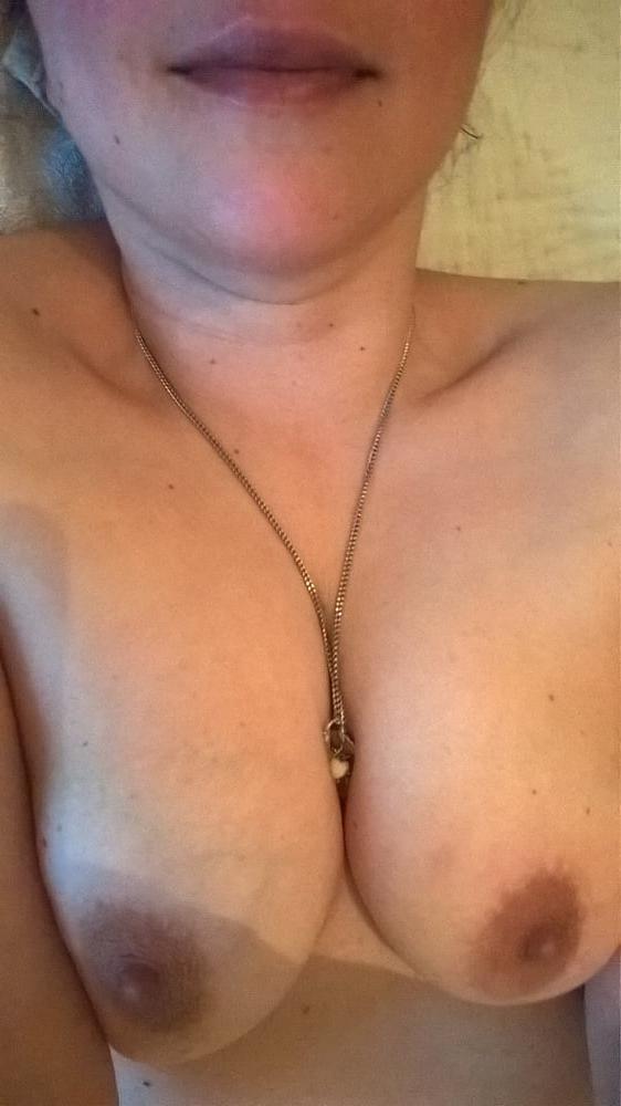 25P JoyTwoSex - My Nipples Are So Hard