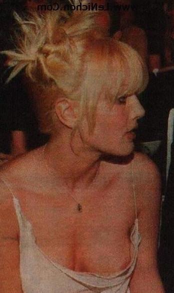 25P Downblouse 14