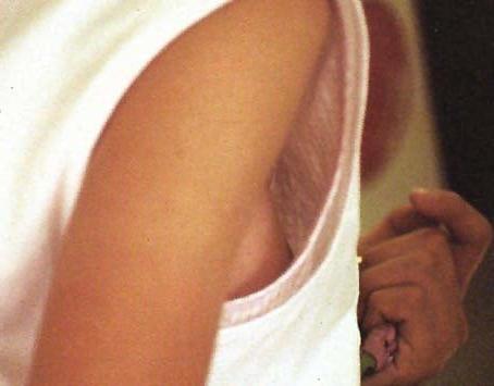 25P Downblouse 14