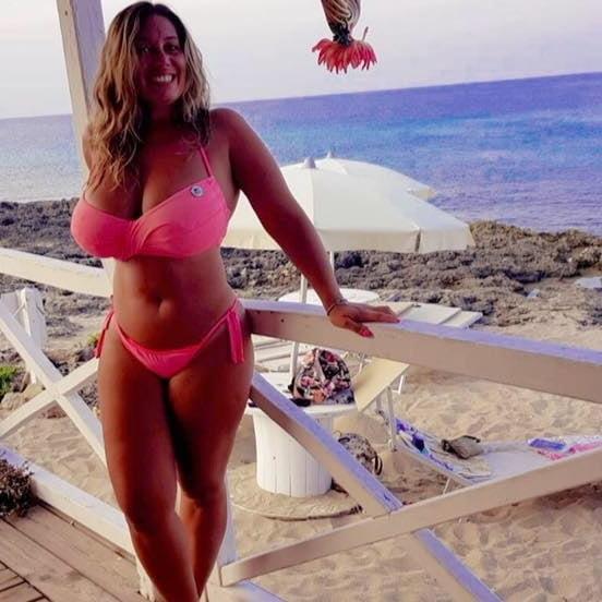 25P Unknown Busty Women 17