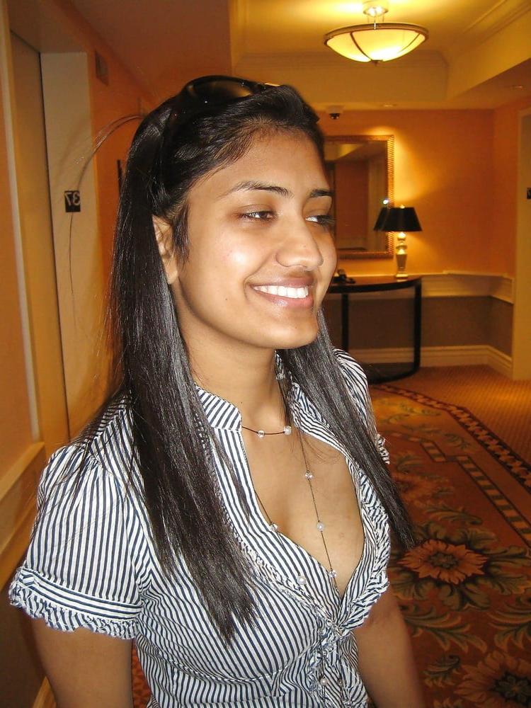25P Desi Aunty pussy ass