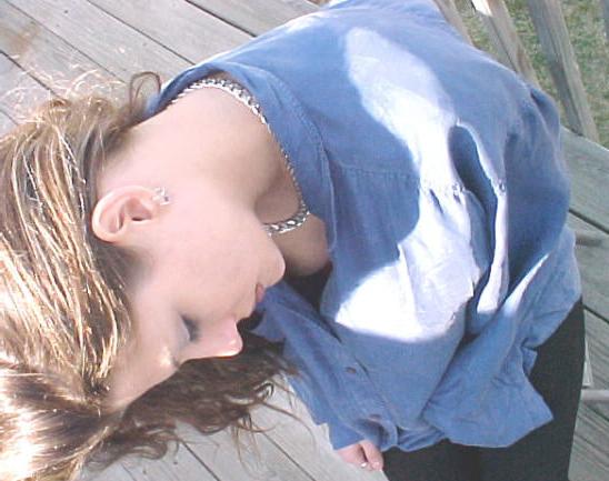 25P Downblouse 12