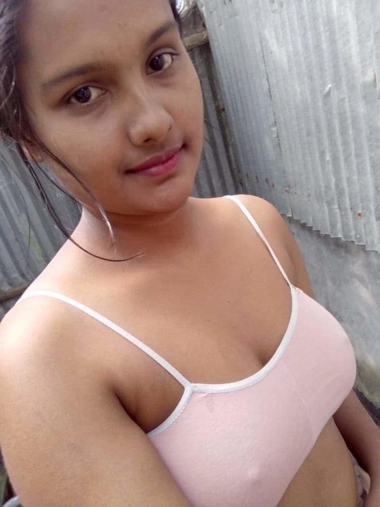 25P Amateur Hot Desi Girl Nude Photo