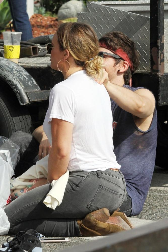 25P Hilary Duff ultimate ASS compilation