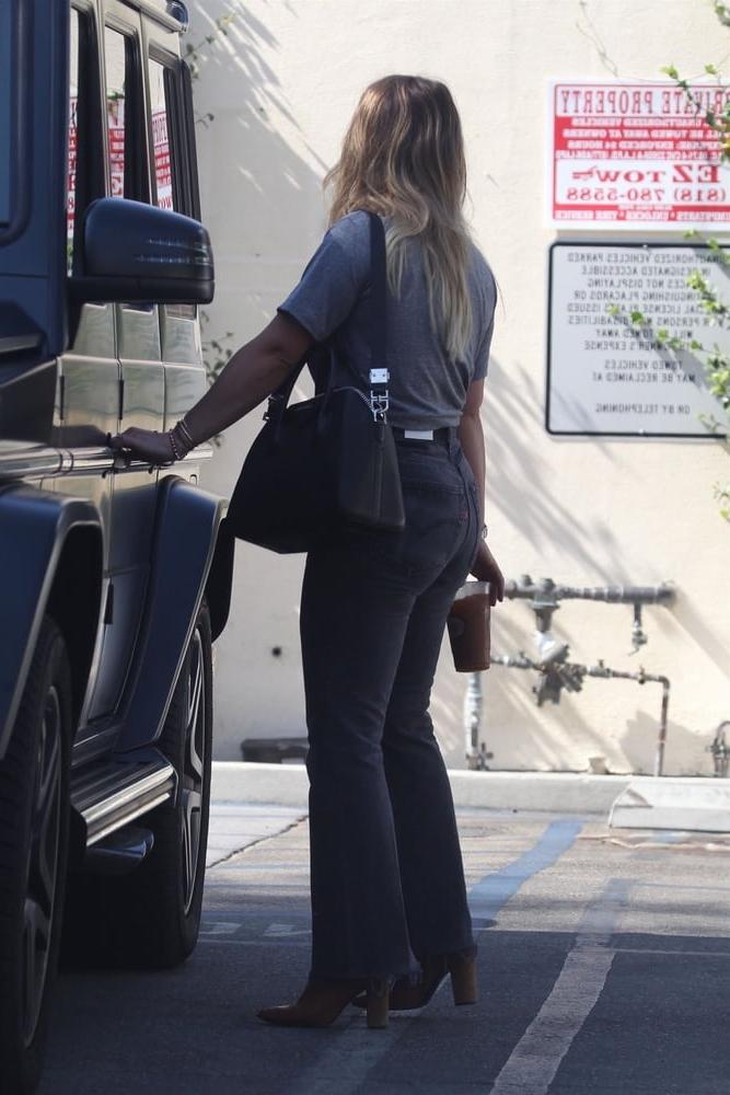 25P Hilary Duff ultimate ASS compilation