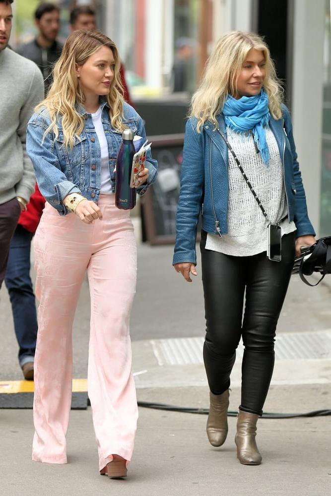 25P Hilary Duff ultimate ASS compilation
