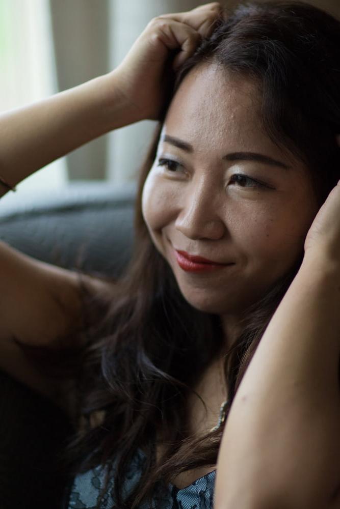 25P Happy Asian Boudoir