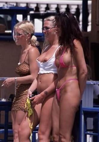 25P Downblouse 13