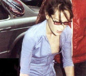25P Downblouse 6