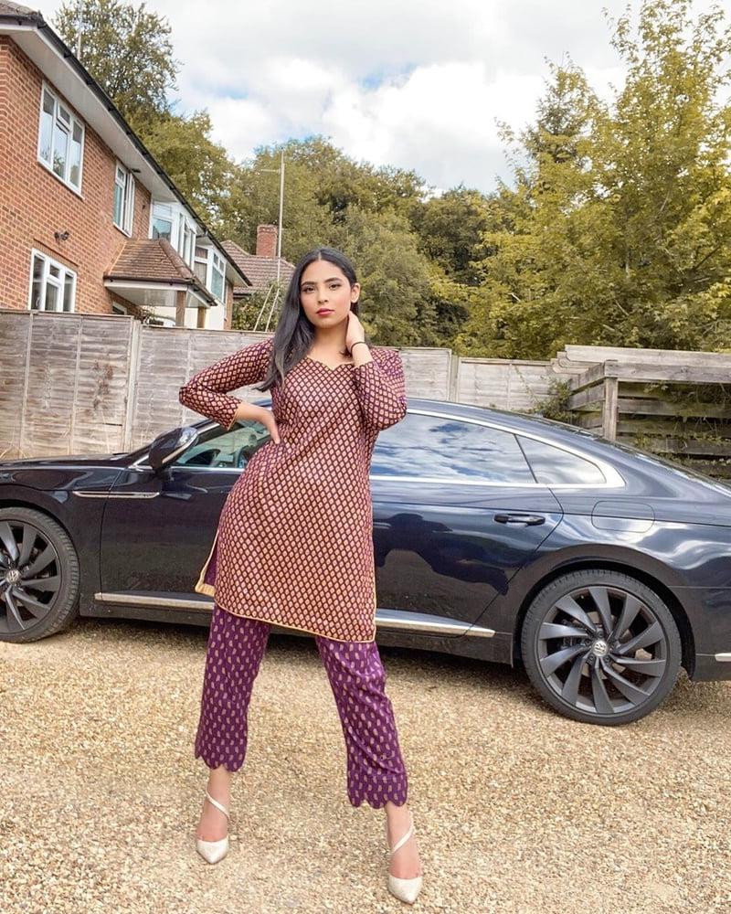 25P Hot Paki Desi Indian Women Sexy Asian