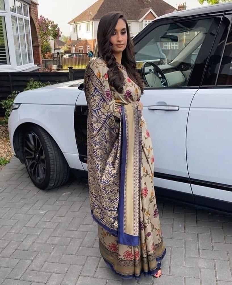25P Hot Paki Desi Indian Women Sexy Asian