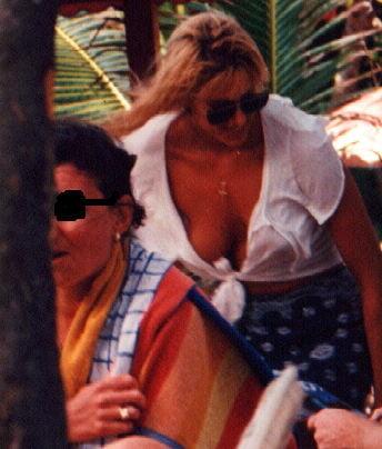 25P Downblouse 8