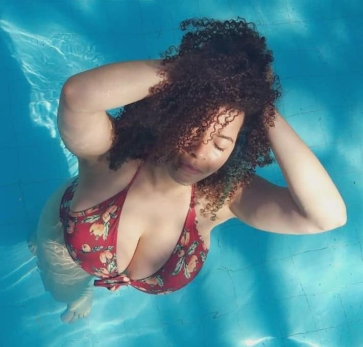 6P Fine n Busty 6