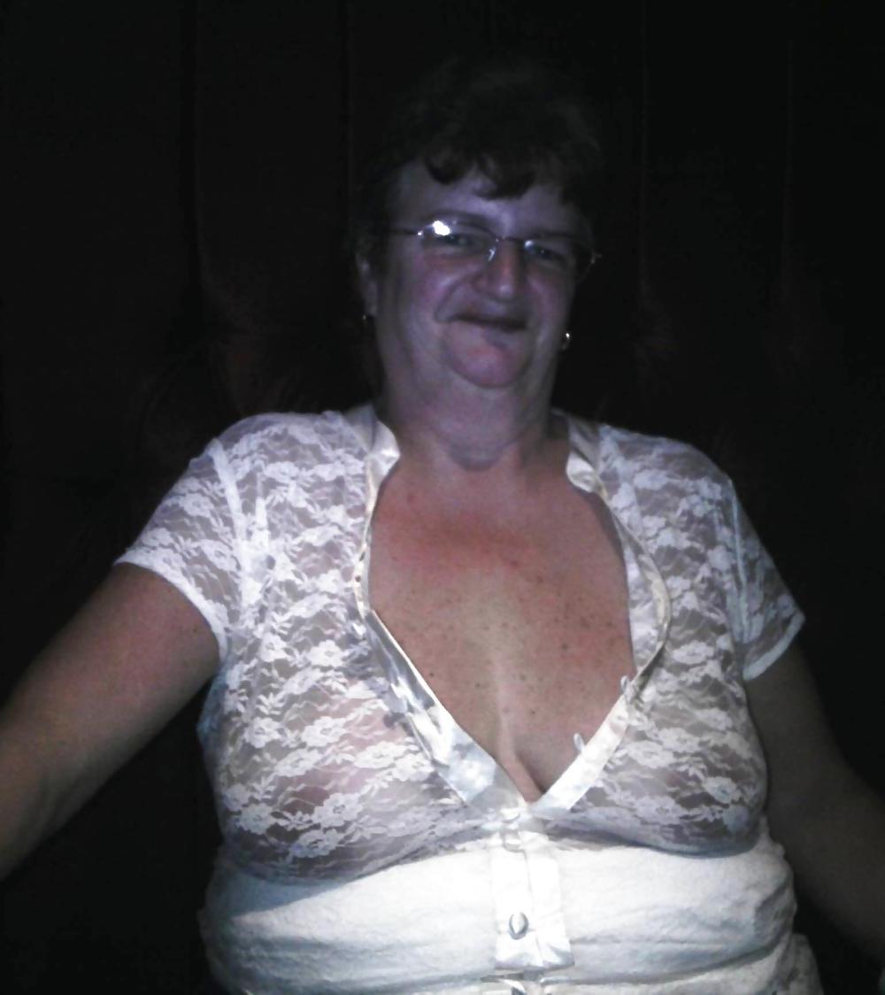 19P Naked women with glasses 6 (Braless special)