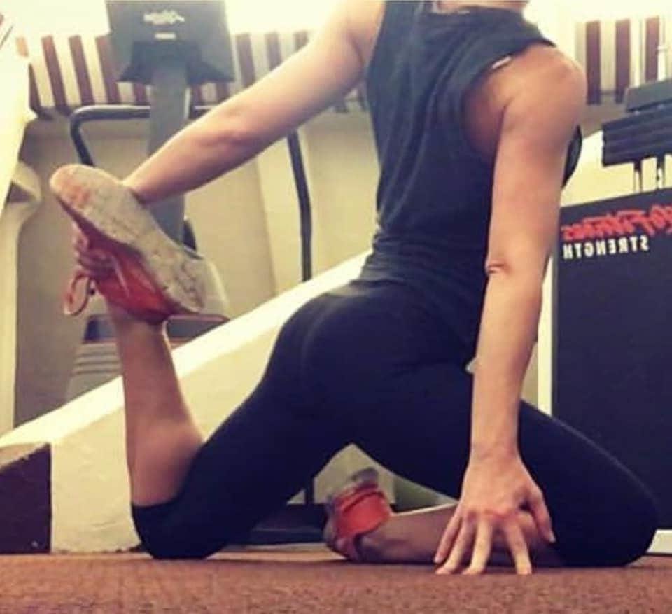 25P Pictures that make my cock hard 110