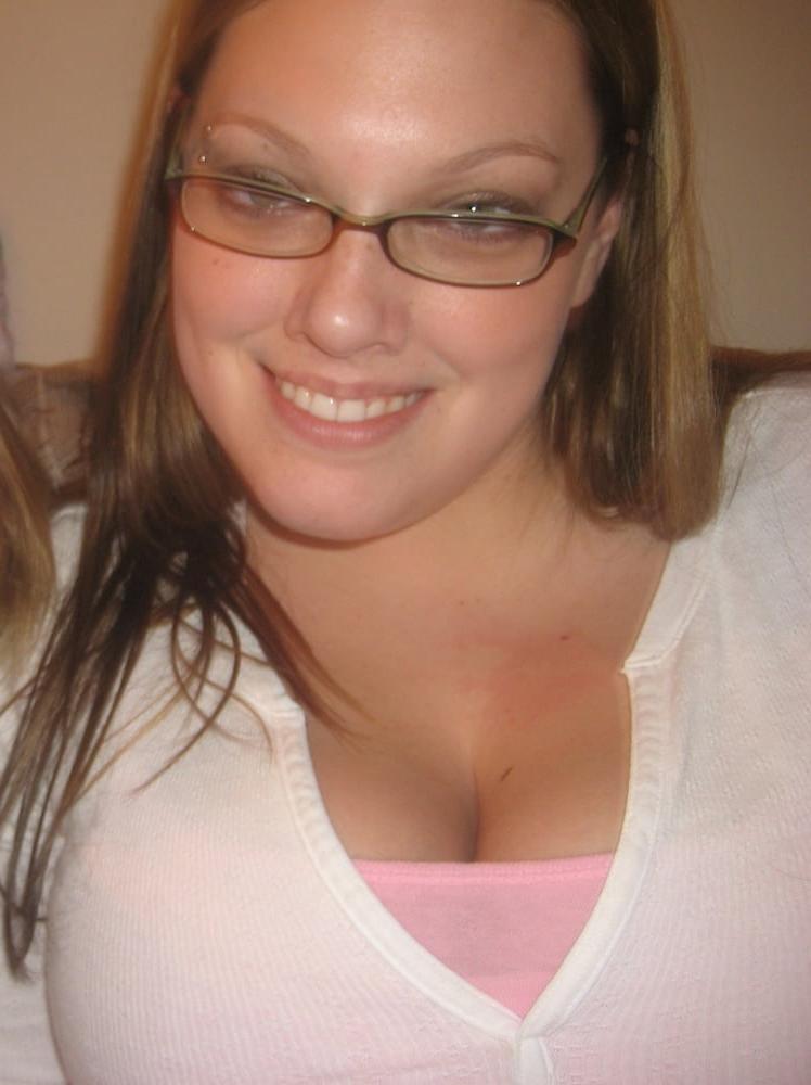 25P Big and Busty