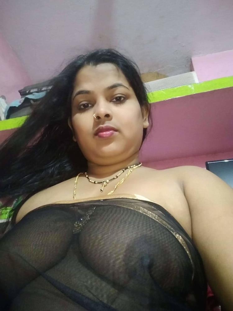 18P Desi aunty